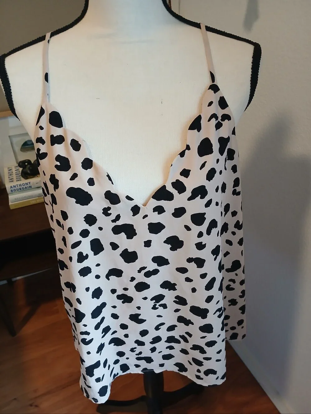 Socialite Animal Print Cami Top, Large. Fully Lined, Like New!